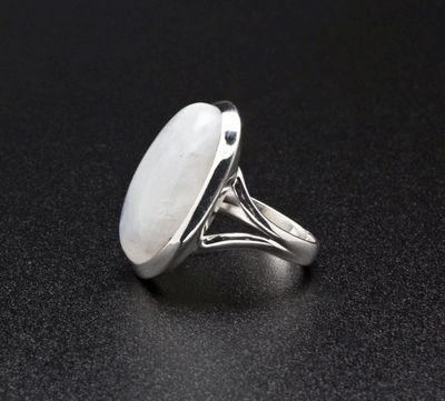 Sterling Silver Moonstone Ring Size 7