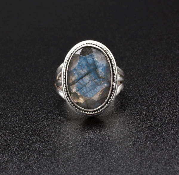 Sterling Silver Labradorite Ring Size 7