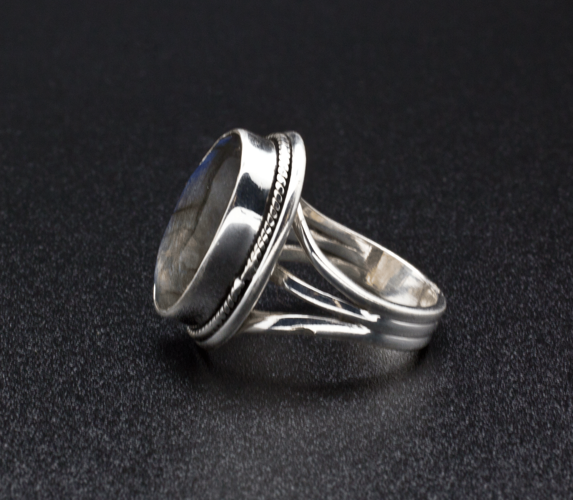 Sterling Silver Labradorite Ring Size 7