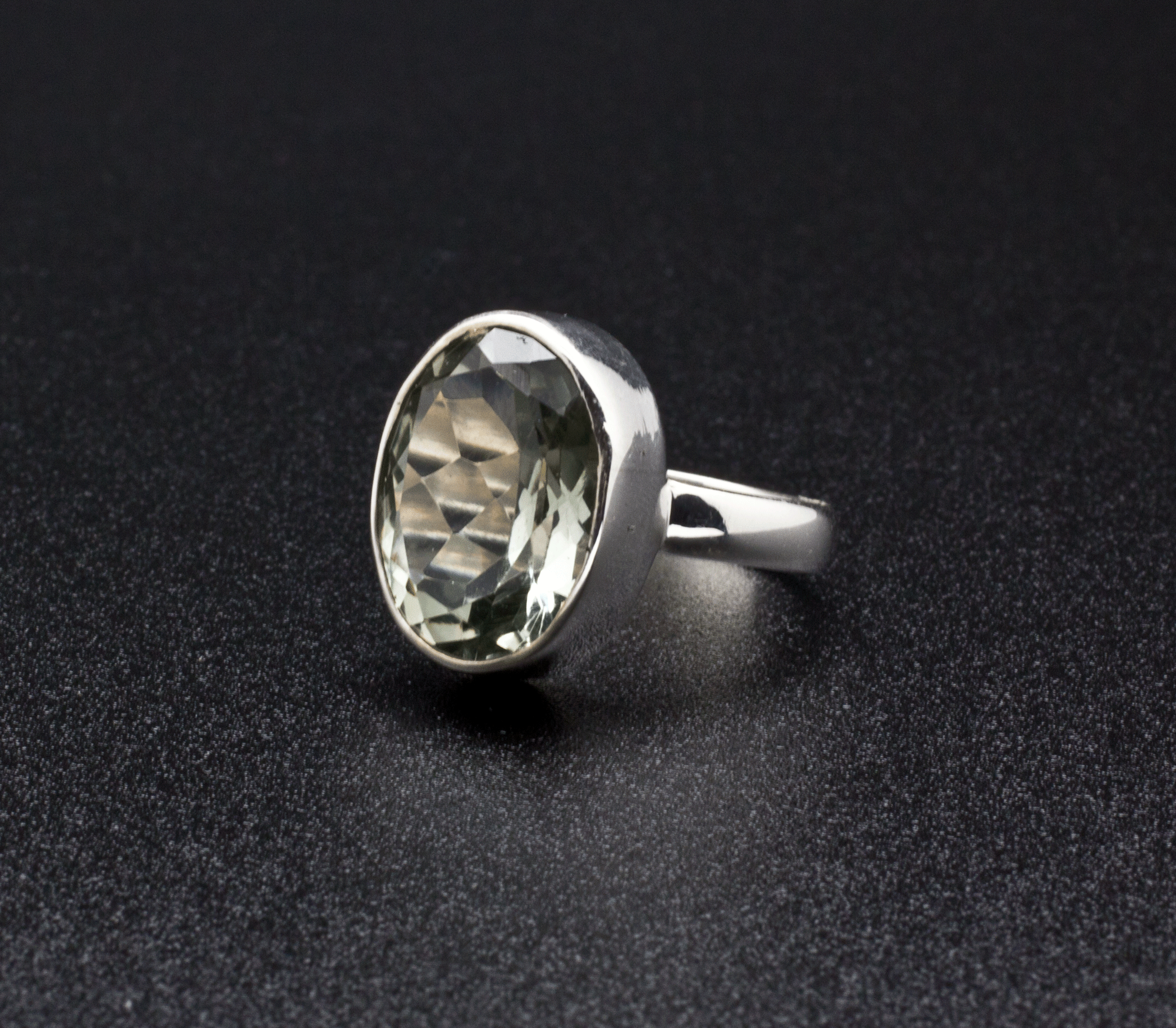 Sterling Silver Green Amethyst Ring Size 7
