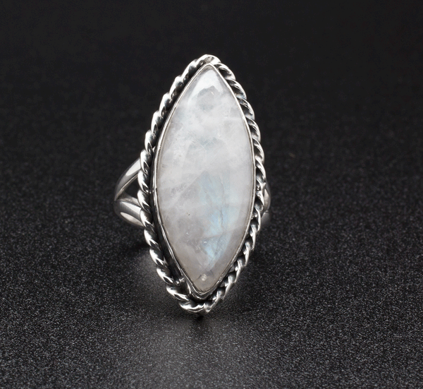 Sterling Silver Moonstone Ring Size 7