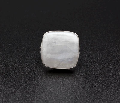 Sterling Silver Moonstone Ring Size 7
