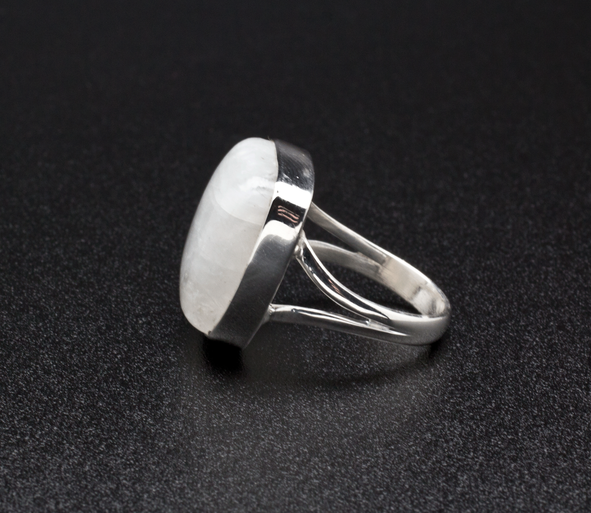 Sterling Silver Moonstone Ring Size 7