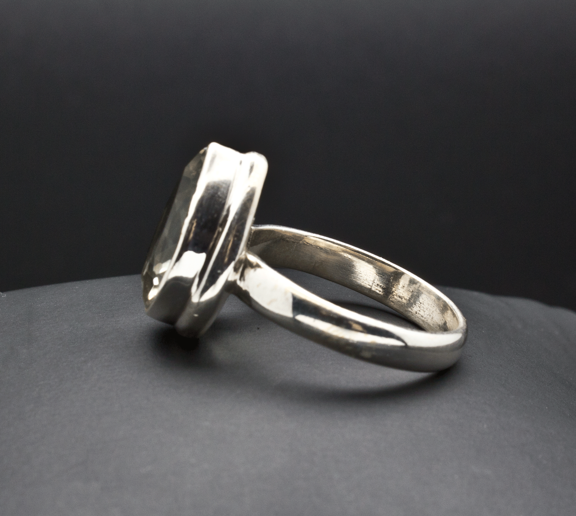 Sterling Silver Green Amethyst Ring Size 7