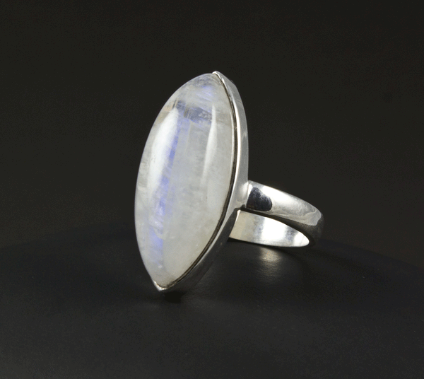 Sterling Silver Moonstone Ring Size 7