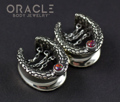 3/4" (19mm) White Brass Saddles with Nugget Texture, Chains and Black Synthetic Opal