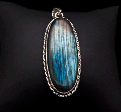 Sterling Silver Labradorite Pendant
