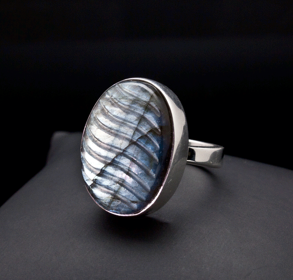 Sterling Silver Carved Labradorite Ring Size 6