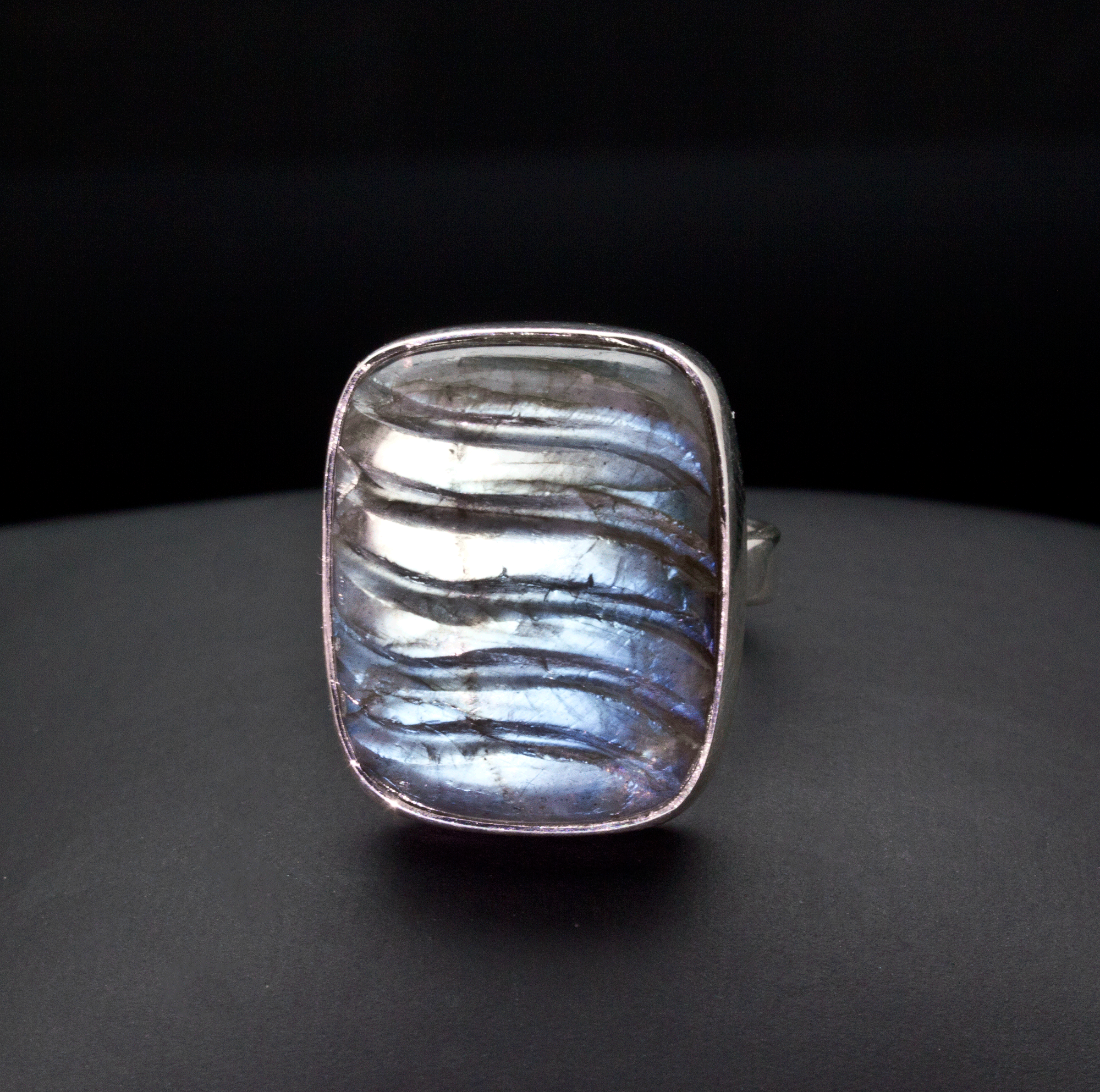 Sterling Silver Carved Labradorite Ring Size 6