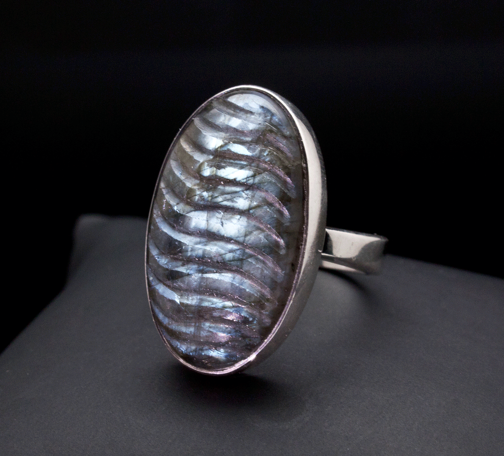 Sterling Silver Carved Labradorite Ring Size 7
