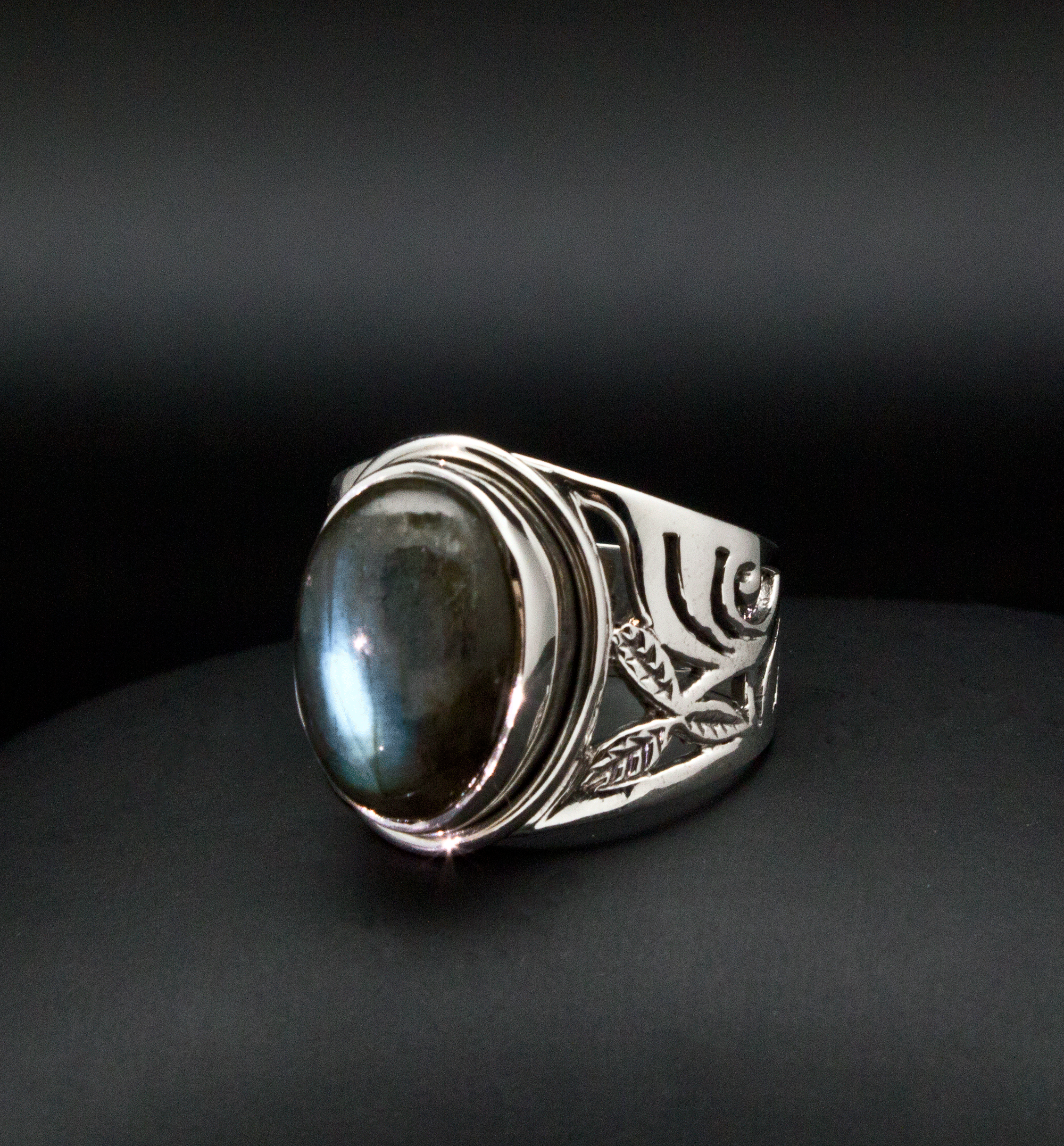 Sterling Silver Labradorite Ring Size 7
