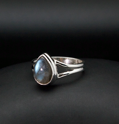 Sterling Silver Labradorite Ring Size 7
