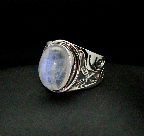 Sterling Silver Moonstone Ring Size 9.5