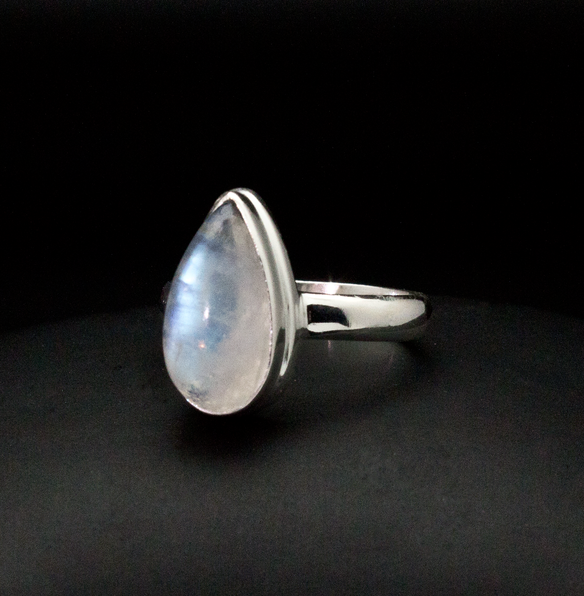 Sterling Silver Moonstone Ring Size 6.5