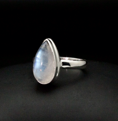Sterling Silver Moonstone Ring Size 6.5