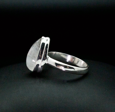 Sterling Silver Moonstone Ring Size 6.5