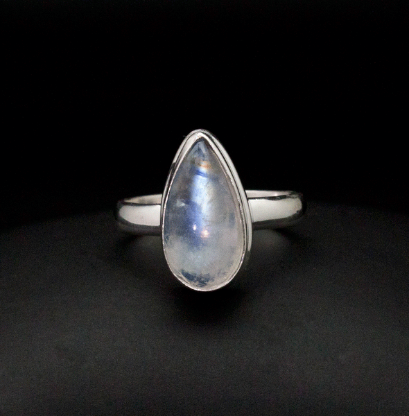 Sterling Silver Moonstone Ring Size 6.5