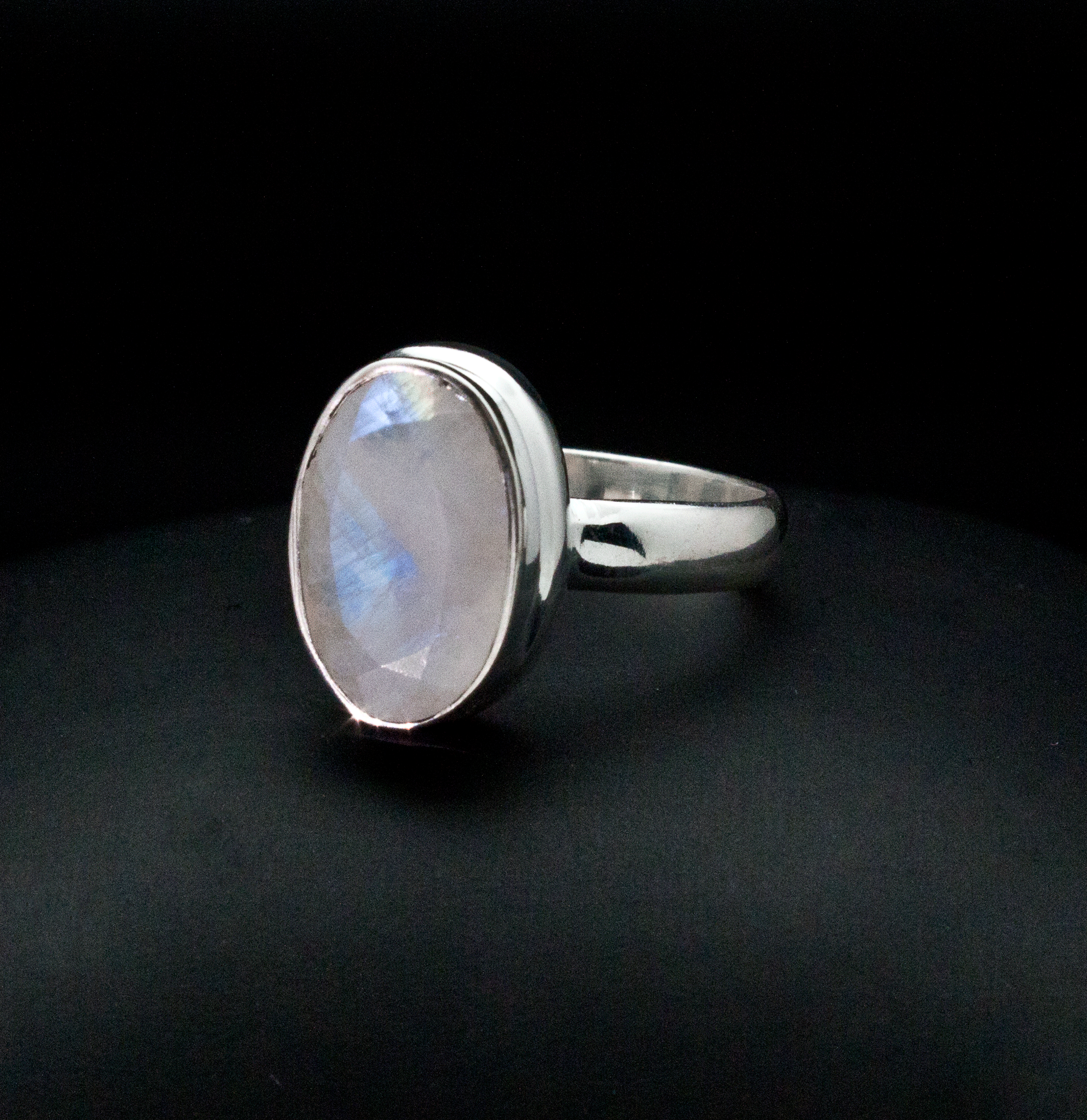 Sterling Silver Moonstone Ring Size 8