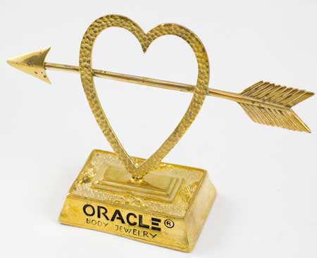 Cupid Stands